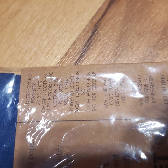 To the Market Reusable Gift Wrapping Cloth - Picture 4 of 4